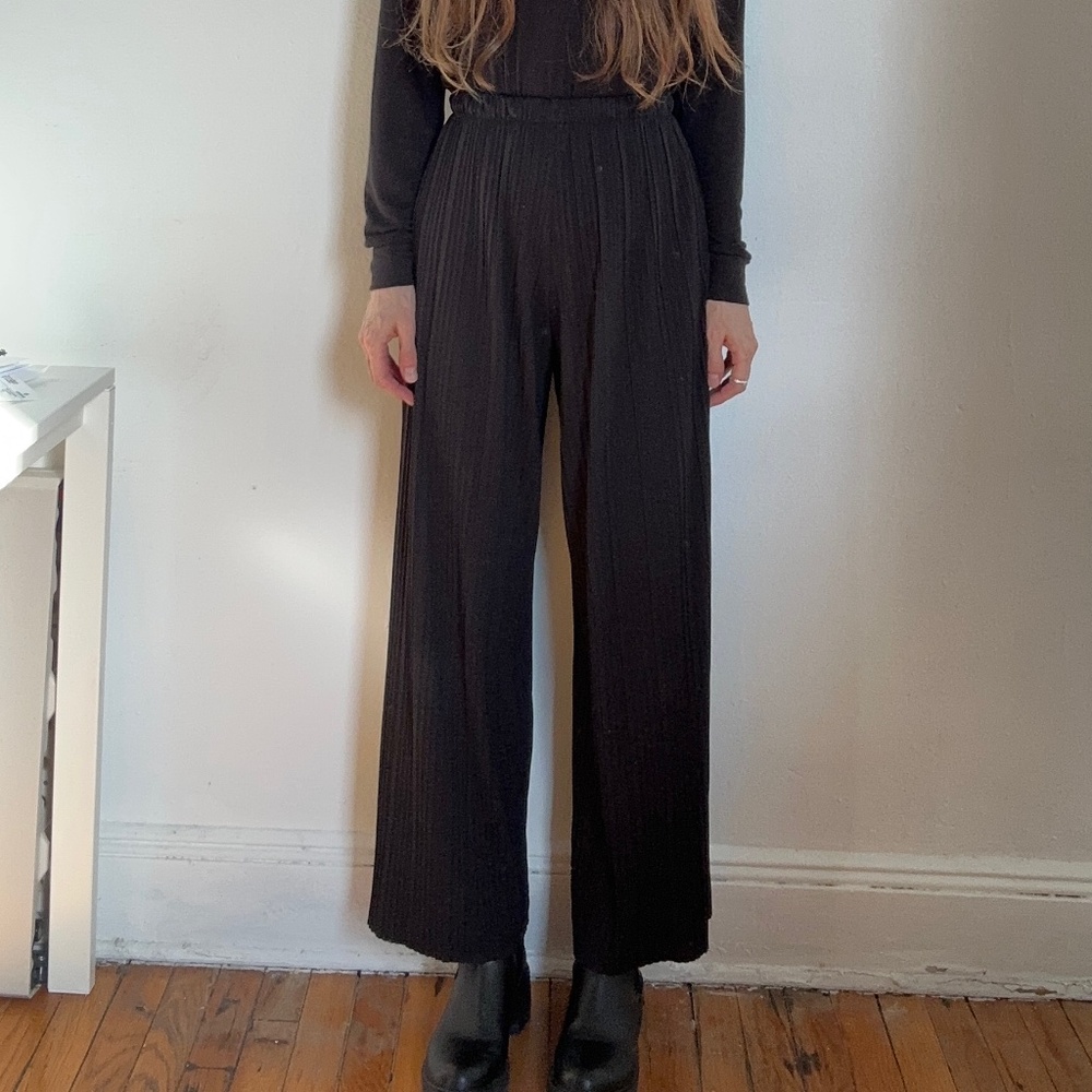 Great Uniqlo Black elastic Pleated pleats Pants XS/S